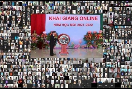 Học sinh trường tiểu học Kiêu Kỵ chào mừng Lễ Khai giảng năm học mới